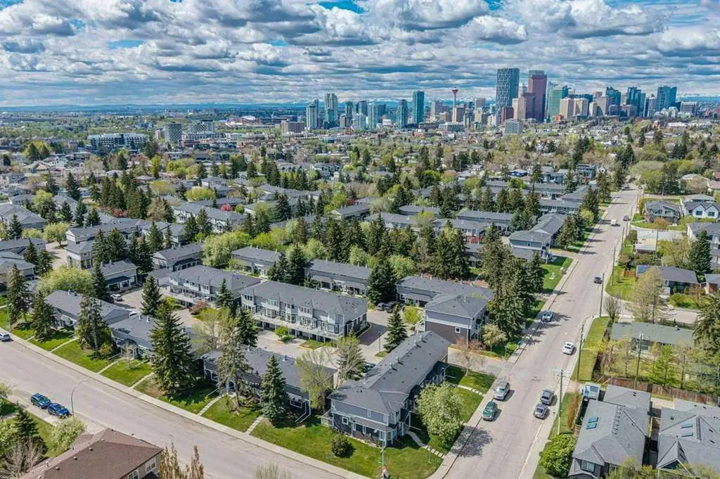 675 Regal Park NE Calgary AB T2E 0S6