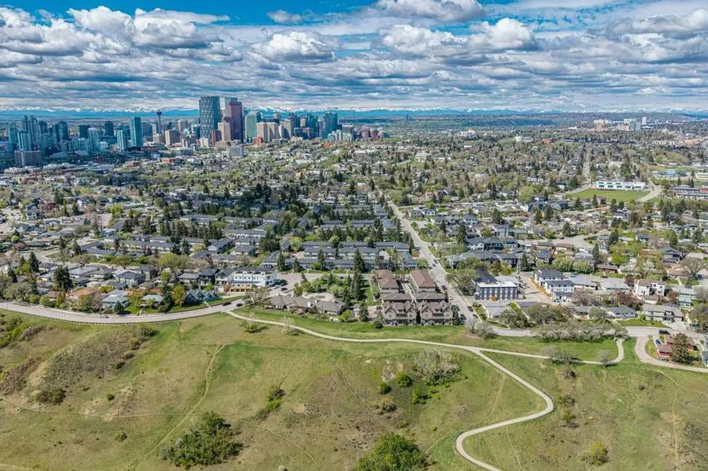 675 Regal Park NE Calgary AB T2E 0S6