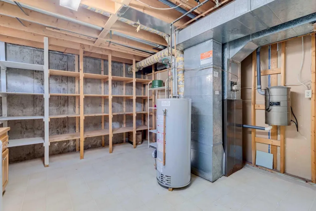 923 Midridge Drive SE Calgary AB T2X 1H5