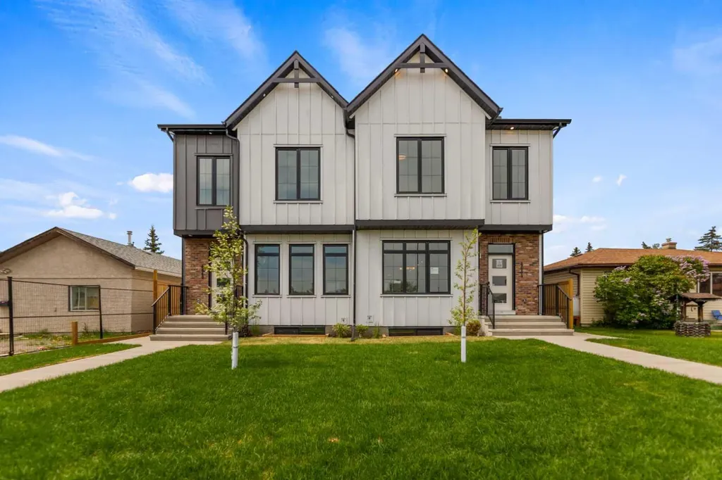 4651 79 Street NW Calgary AB T3B 2P1