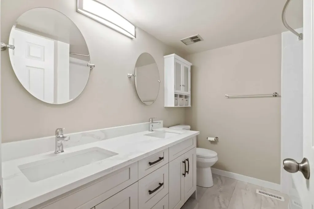 13104 Elbow Drive SW Calgary AB T2W 2P2