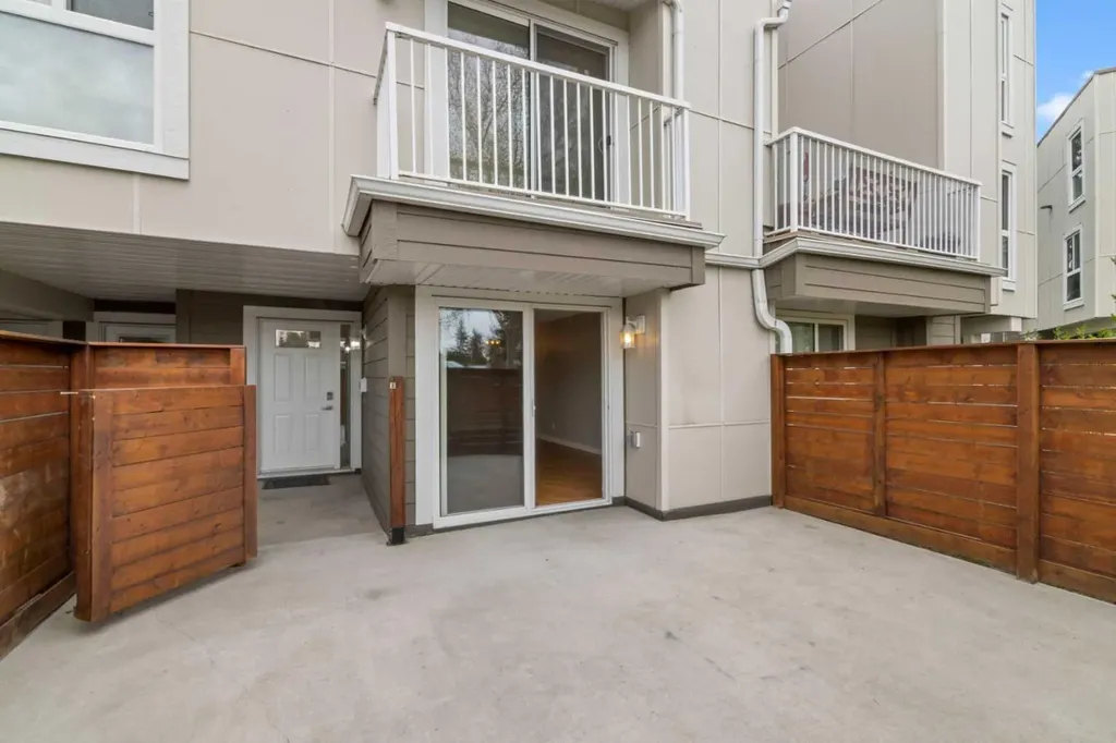 13104 Elbow Drive SW Calgary AB T2W 2P2