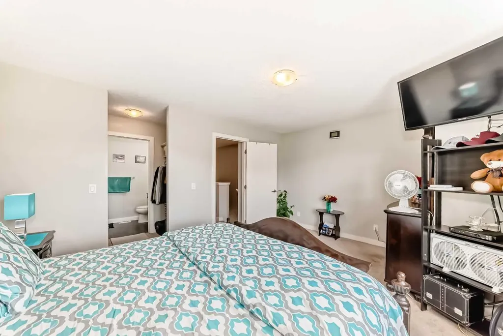 109 Redstone Circle NE Calgary AB T3N0M8