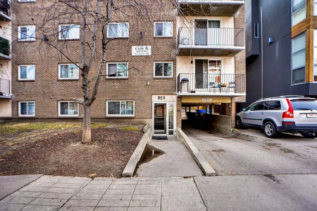 823 19 Avenue SW Calgary AB T2T0H6