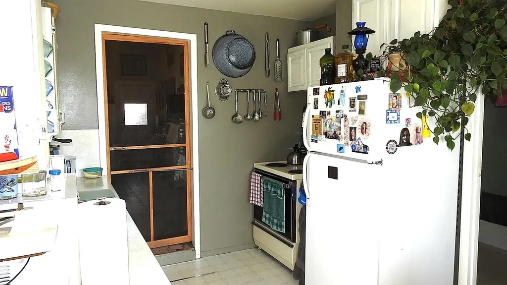 2217 20 Street Nanton AB T0L 1R0