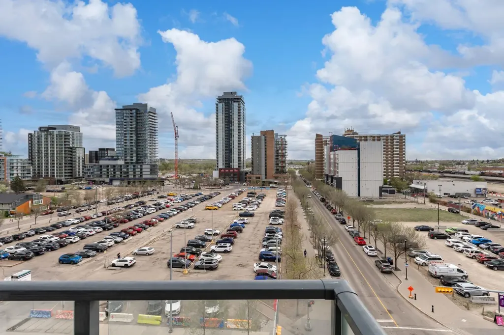 450 8 Avenue SE Calgary AB T2G 1T2
