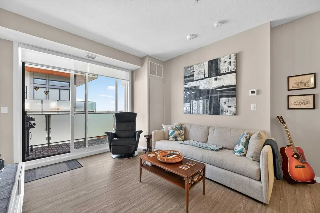 122 Mahogany Centre SE Calgary AB T3M 2Y1