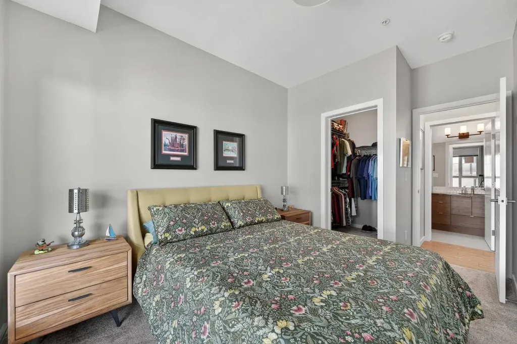 122 Mahogany Centre SE Calgary AB T3M 2Y1