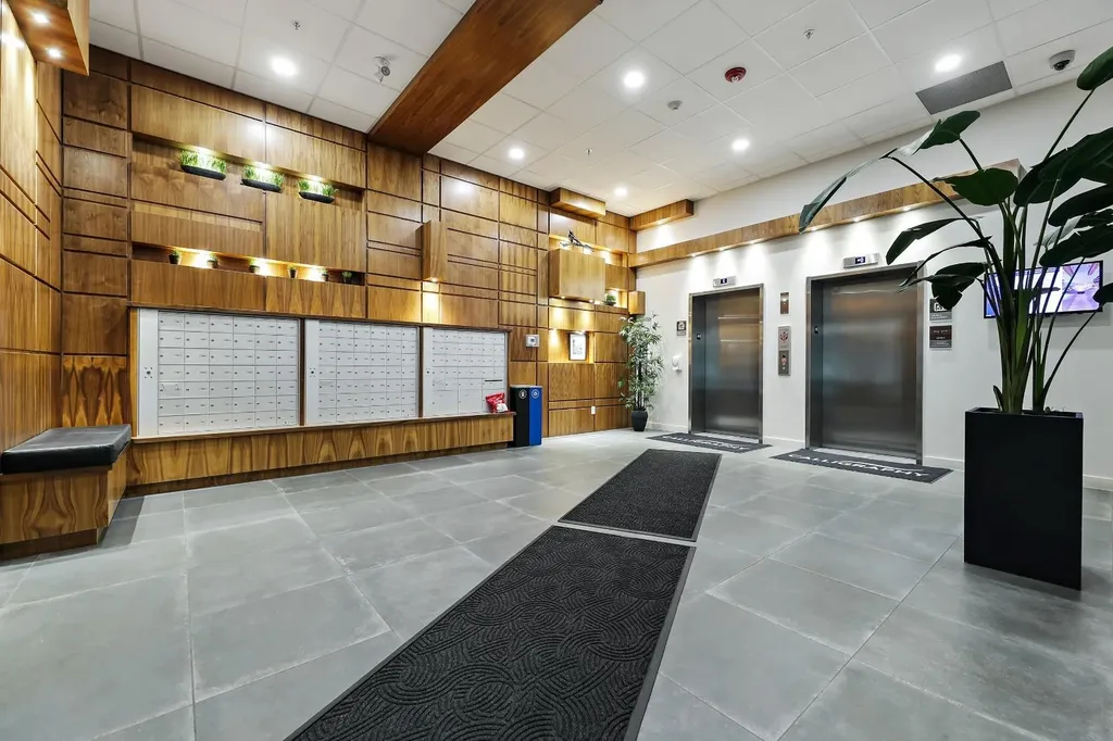 122 Mahogany Centre SE Calgary AB T3M 2Y1