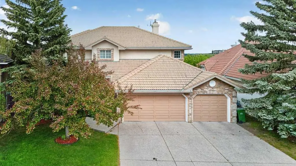 152 Scenic Ridge Crescent NW Calgary AB T3L 1V7