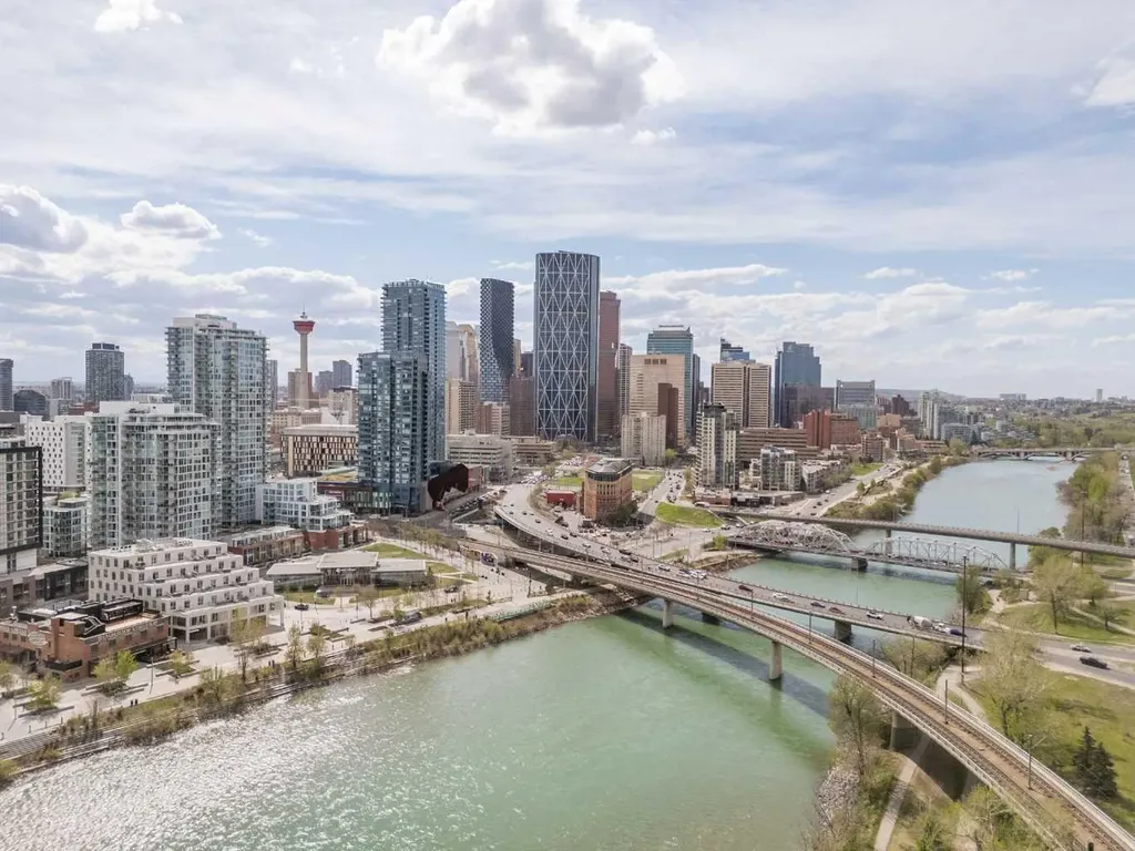 519 Riverfront Avenue SE Calgary AB T2G 5C3