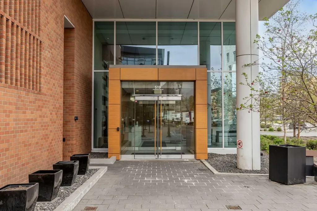 519 Riverfront Avenue SE Calgary AB T2G 5C3