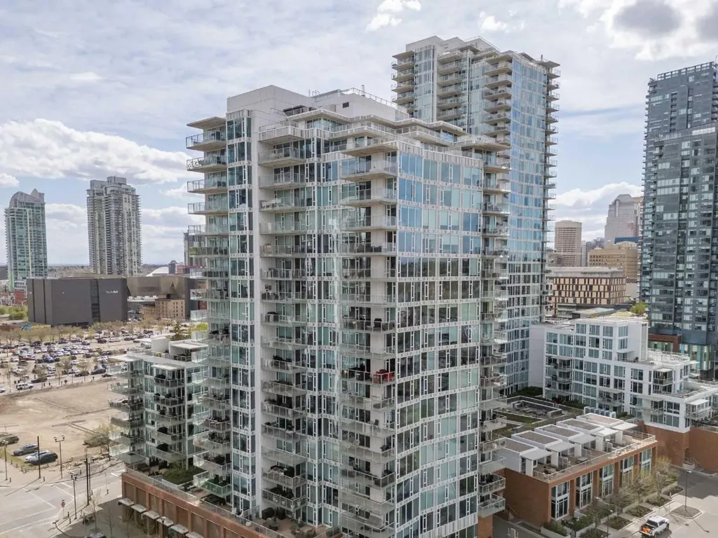 519 Riverfront Avenue SE Calgary AB T2G 5C3