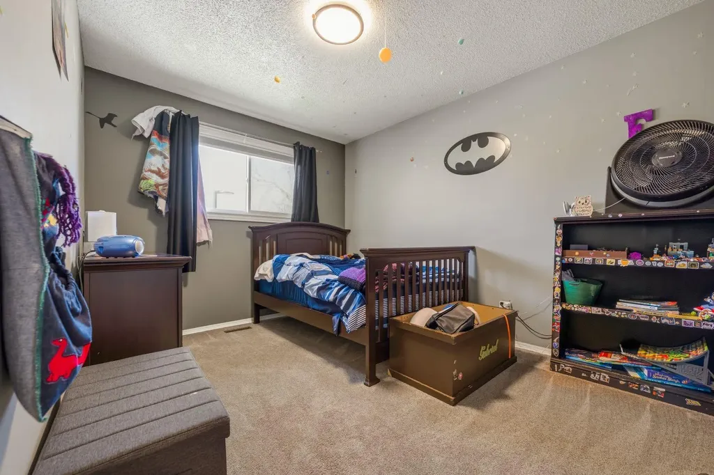 20 Columbia Bay W Lethbridge AB T1K 5A7