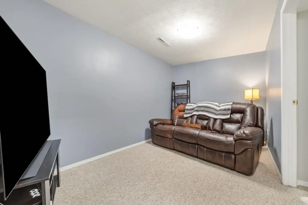 20 Columbia Bay W Lethbridge AB T1K 5A7