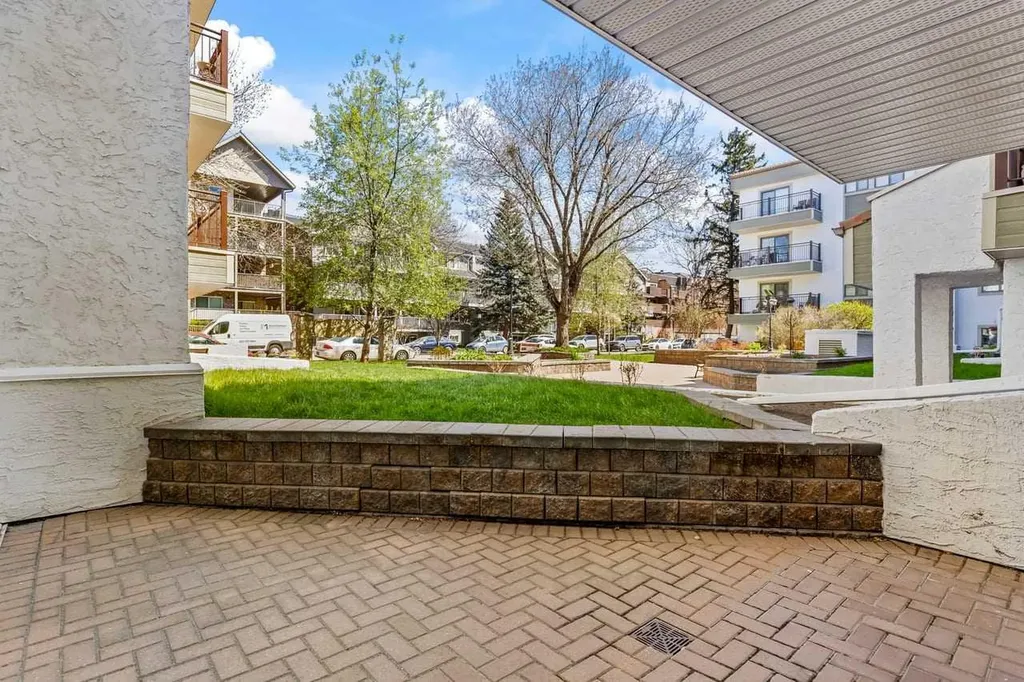 723 57 Avenue SW Calgary AB T2V 4Z3