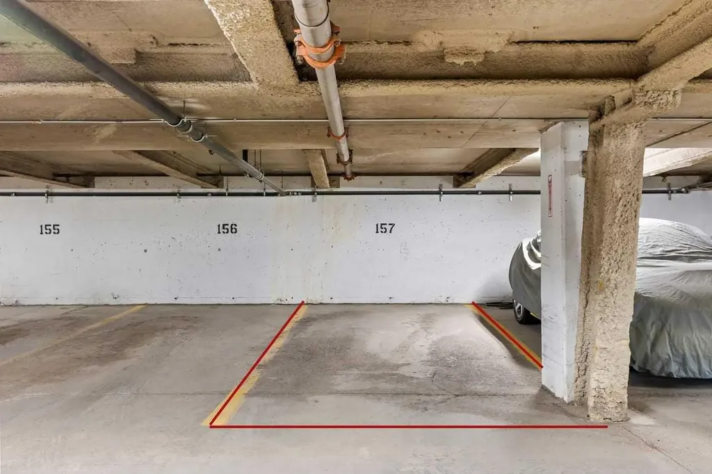 723 57 Avenue SW Calgary AB T2V 4Z3