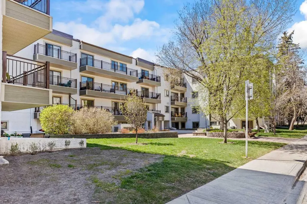 723 57 Avenue SW Calgary AB T2V 4Z3