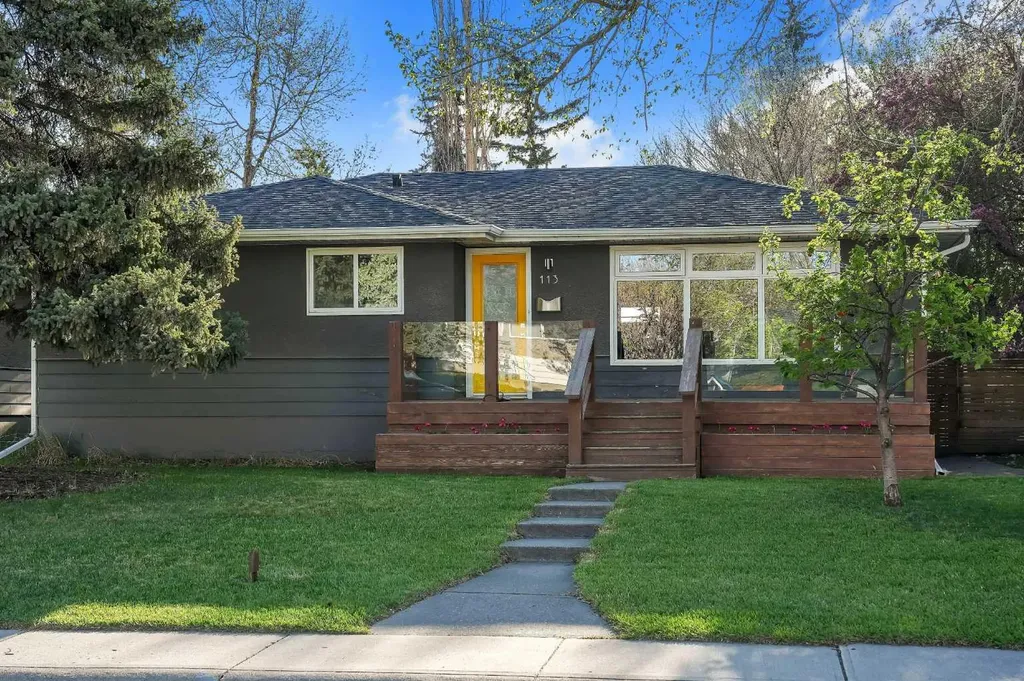 113 Langton Drive SW Calgary AB T3E 5G1