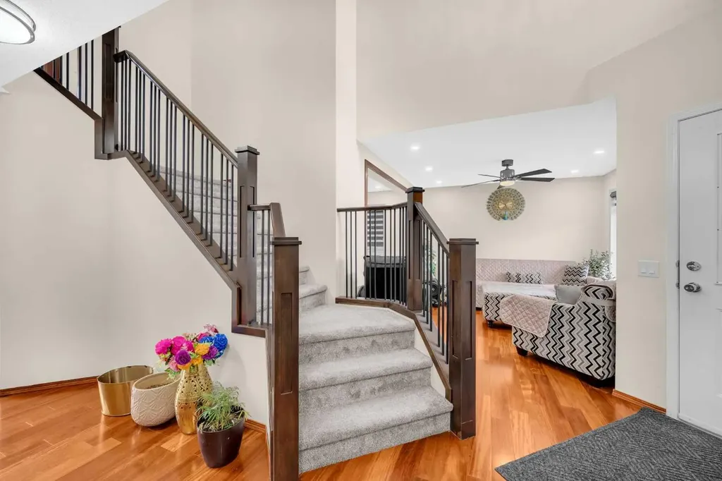 51 Coral Reef Close NE Calgary AB T3J3Y4