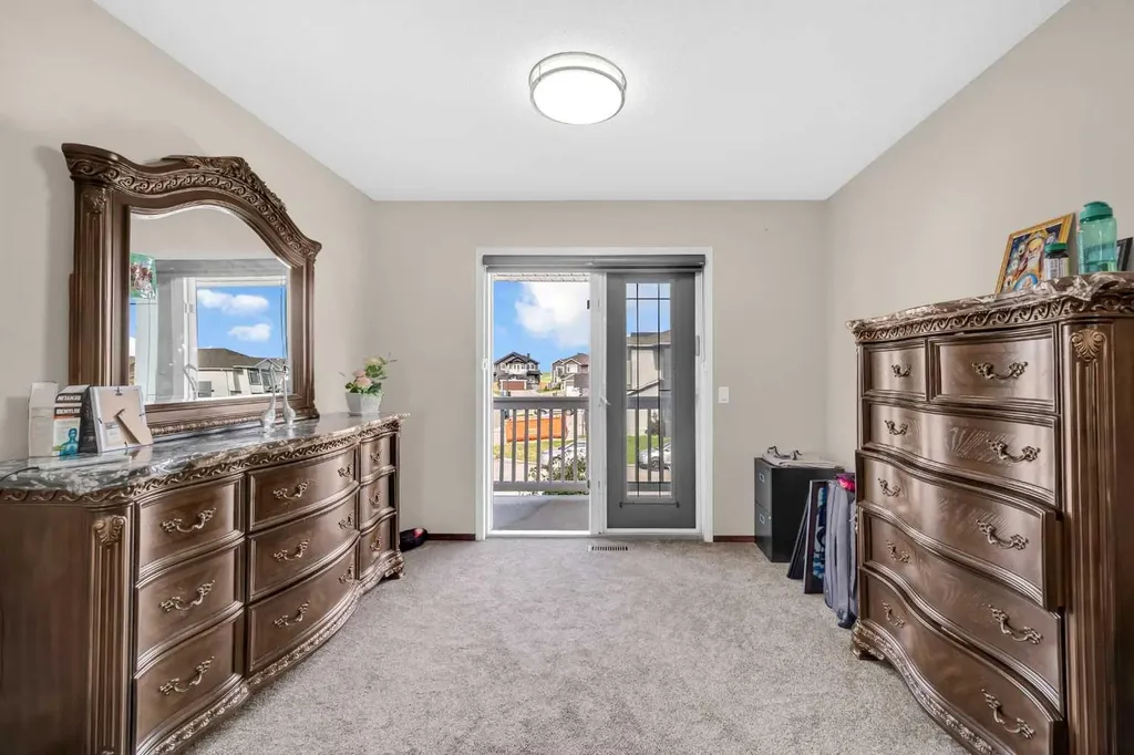 51 Coral Reef Close NE Calgary AB T3J3Y4