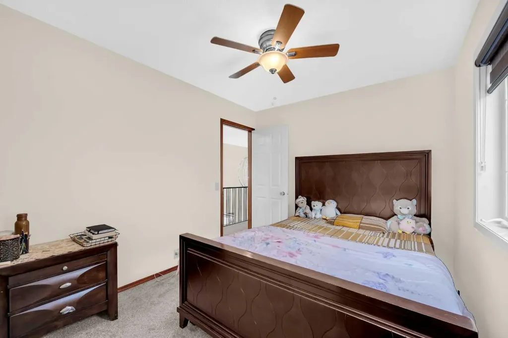 51 Coral Reef Close NE Calgary AB T3J3Y4