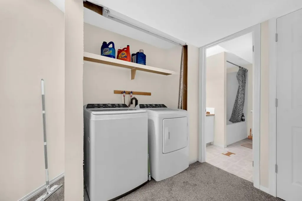 51 Coral Reef Close NE Calgary AB T3J3Y4