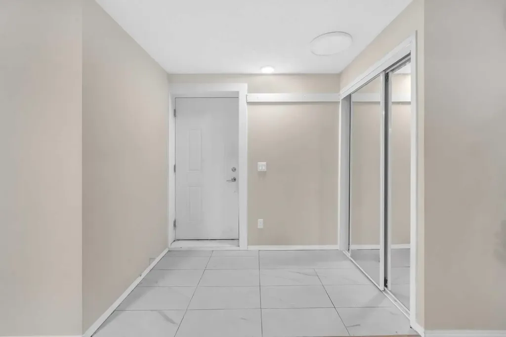 51 Coral Reef Close NE Calgary AB T3J3Y4