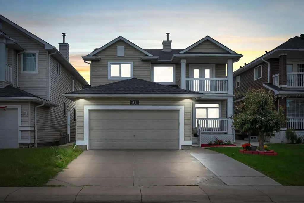 51 Coral Reef Close NE Calgary AB T3J3Y4