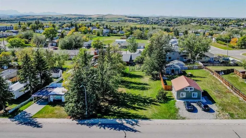 731 2 Street E Cardston AB T0K 0K0