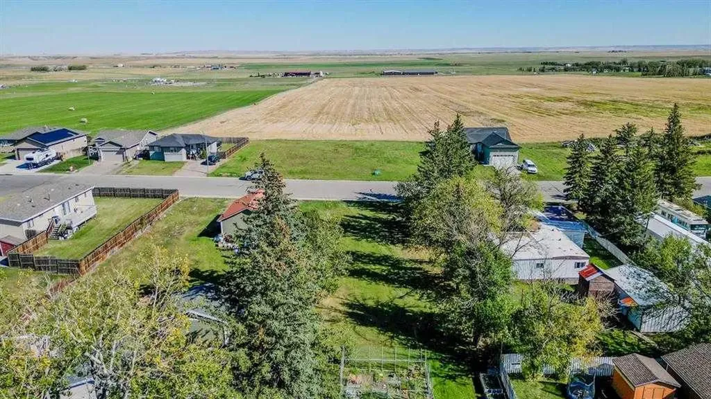 731 2 Street E Cardston AB T0K 0K0