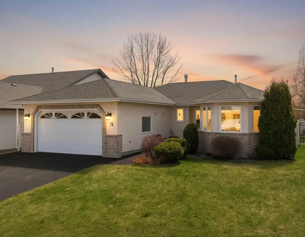 74 Donnelly Crescent Red Deer AB T4R 2L8