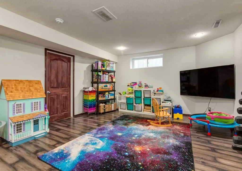 244 Stonegate Close NW Airdrie AB T4B 2V3