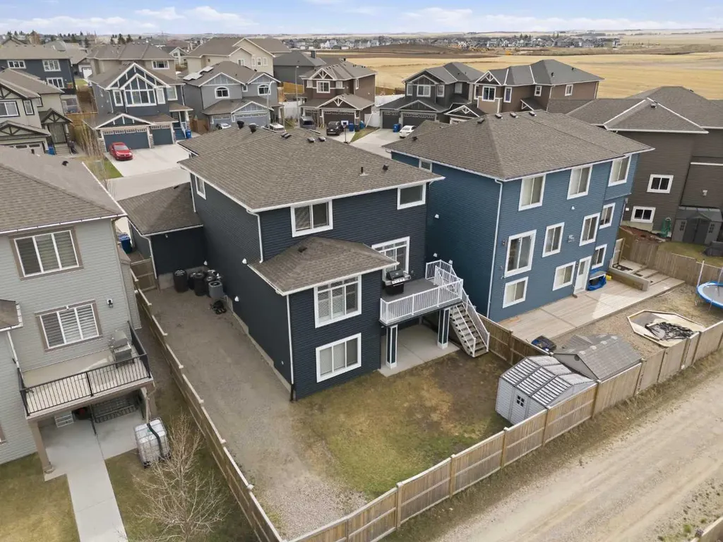 660 Harrison Court Crossfield AB T0M0S0