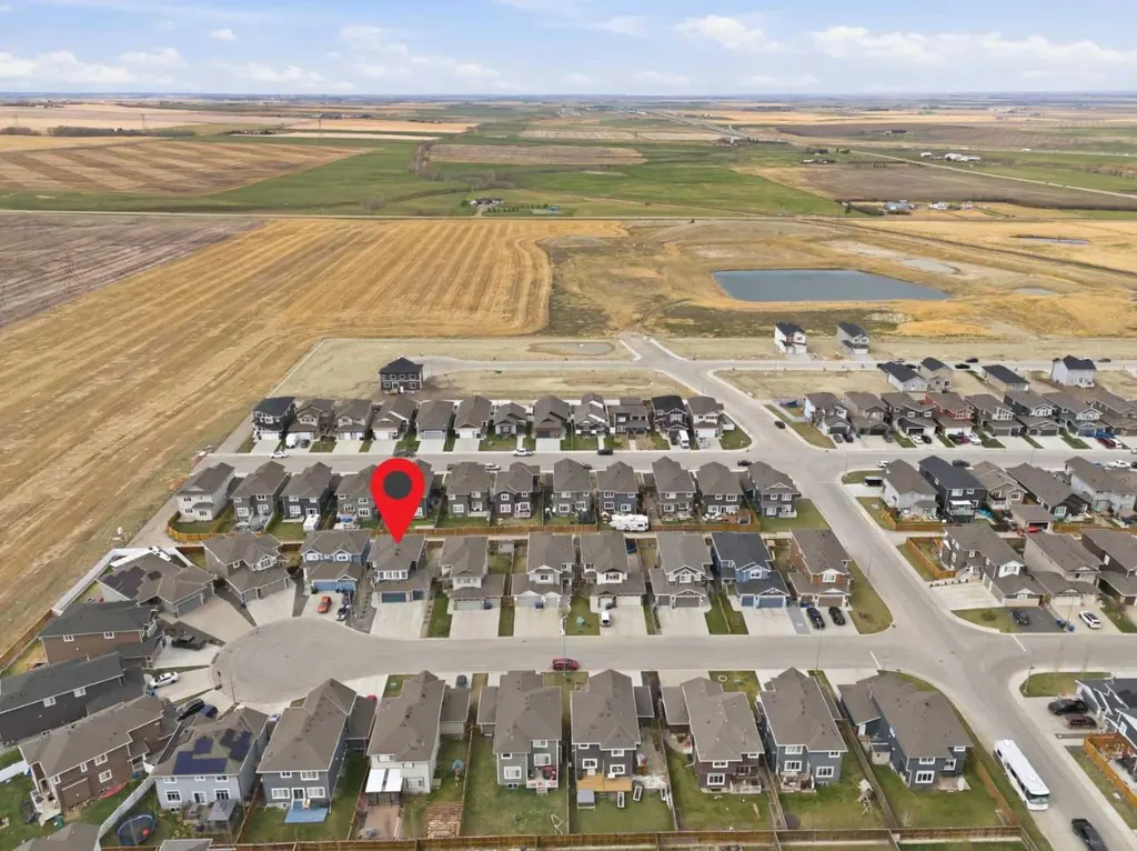 660 Harrison Court Crossfield AB T0M0S0
