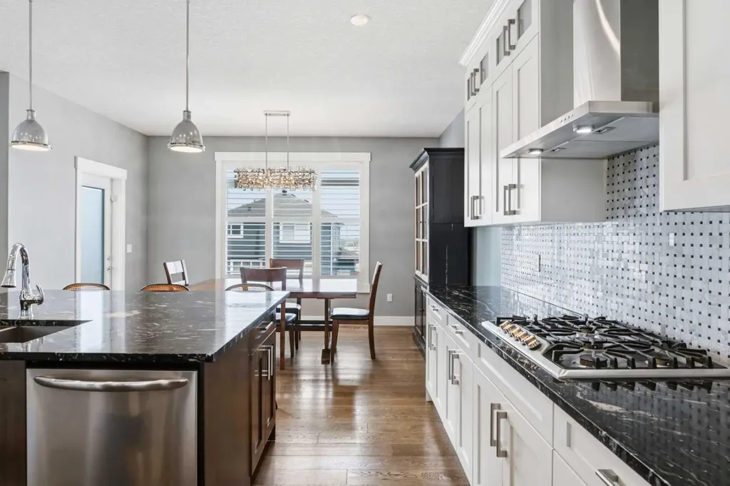 660 Harrison Court Crossfield AB T0M0S0