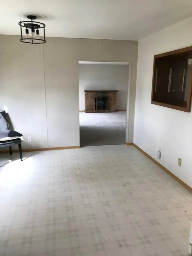 10508 108 Avenue Grande Prairie AB T8V 1P8