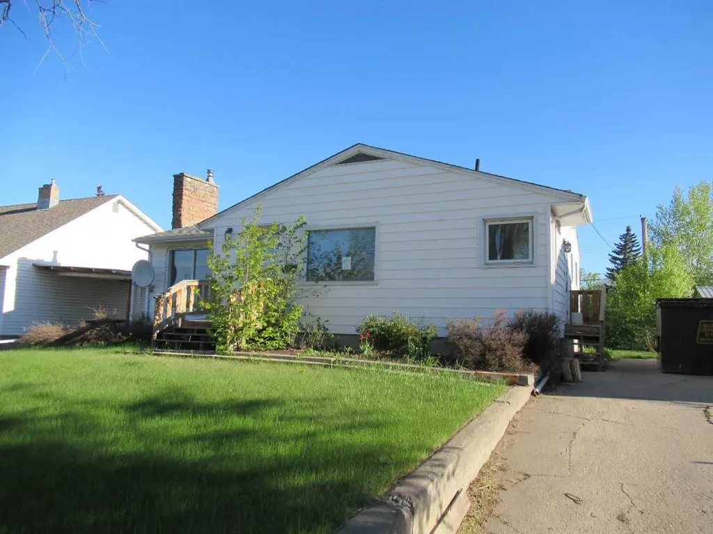 10508 108 Avenue Grande Prairie AB T8V 1P8