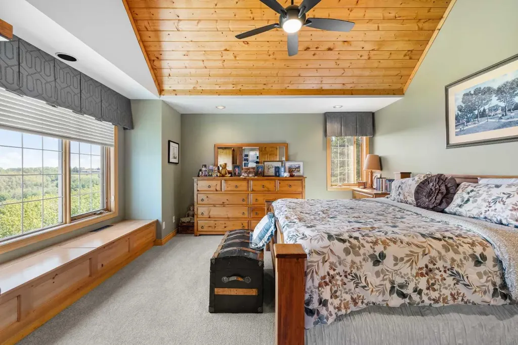 98 Equestrian Drive Rural Rocky View County AB T3R 1C9