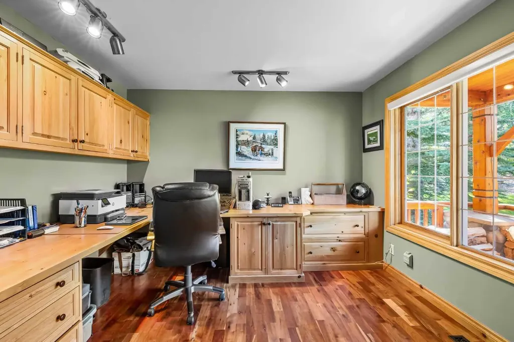98 Equestrian Drive Rural Rocky View County AB T3R 1C9