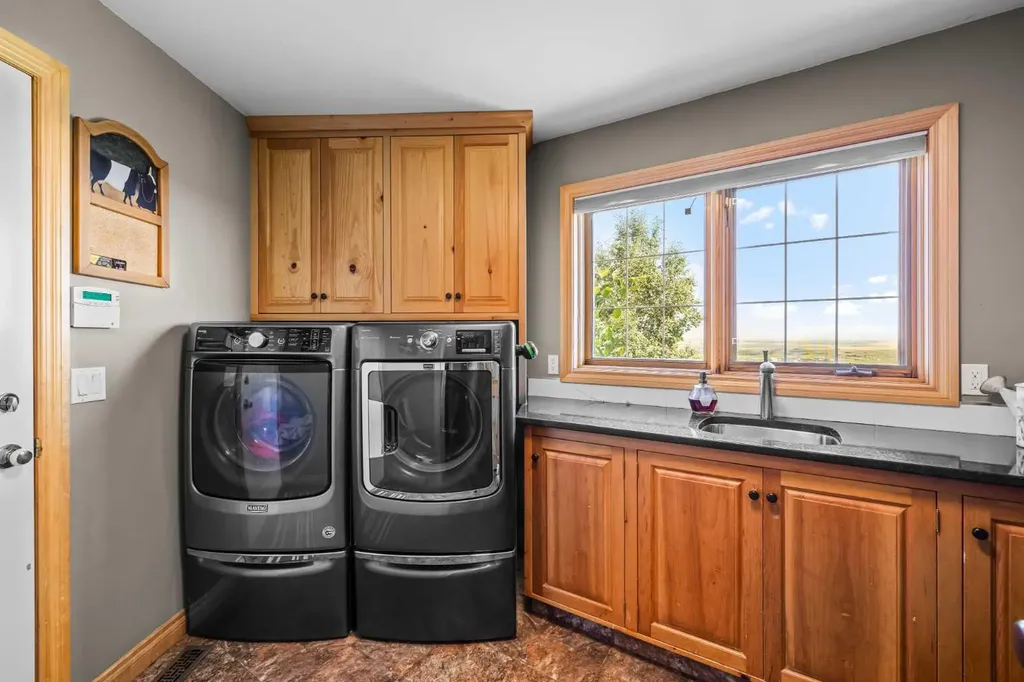 98 Equestrian Drive Rural Rocky View County AB T3R 1C9