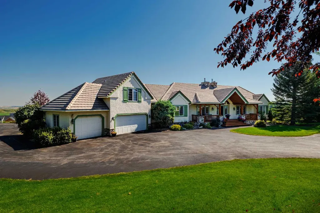 98 Equestrian Drive Rural Rocky View County AB T3R 1C9