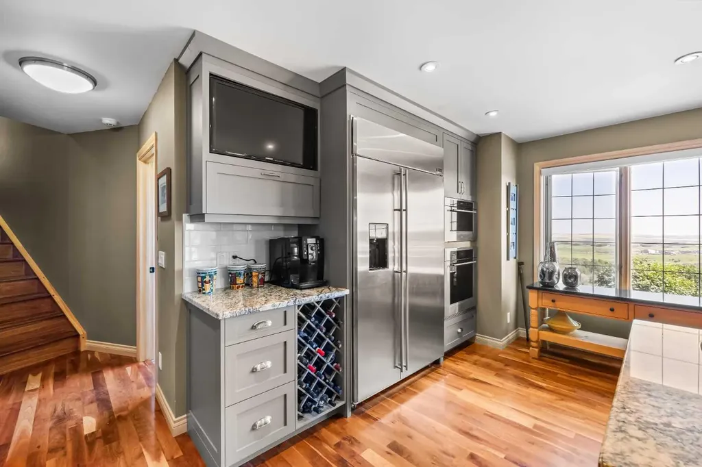 98 Equestrian Drive Rural Rocky View County AB T3R 1C9