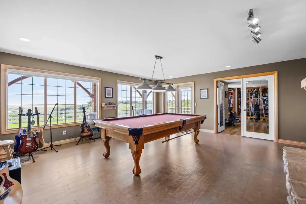 98 Equestrian Drive Rural Rocky View County AB T3R 1C9