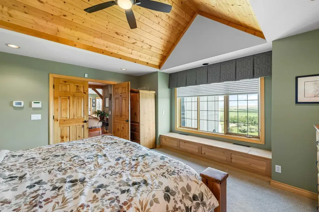 98 Equestrian Drive Rural Rocky View County AB T3R 1C9