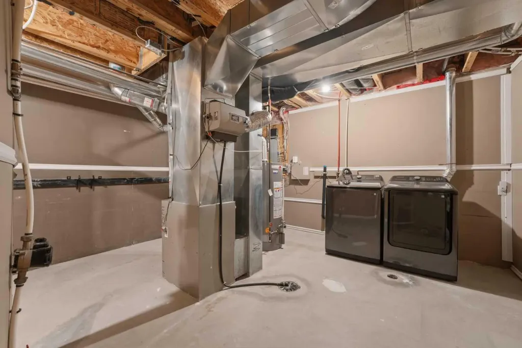 203 West Creek Close Chestermere AB T1X 1M3
