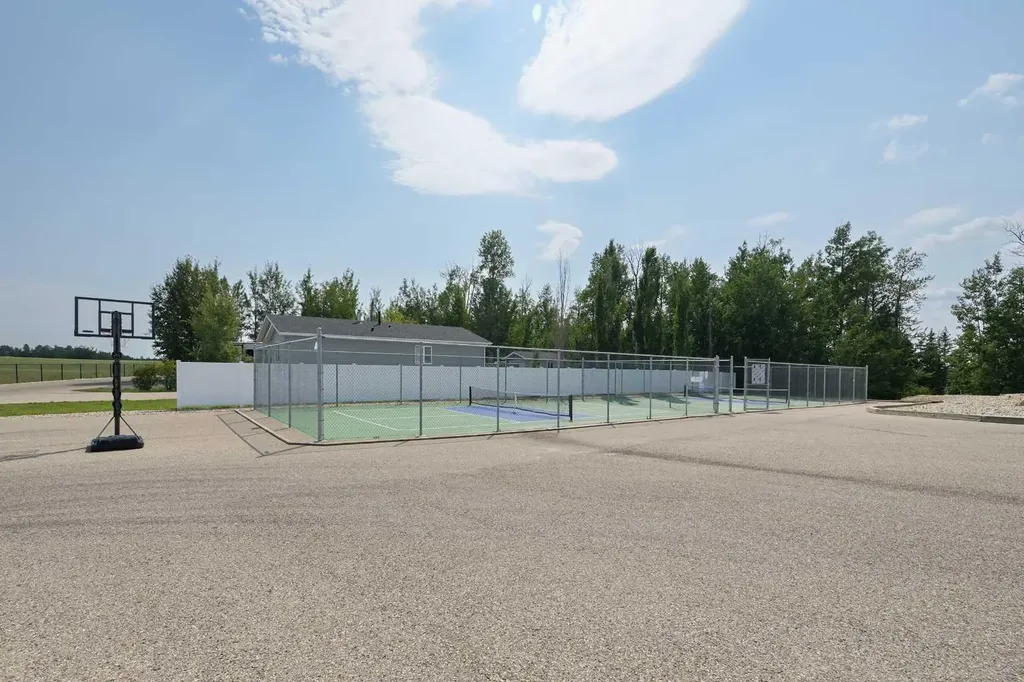 10046 Township Road 422 Rural Ponoka County AB T4J 1V9