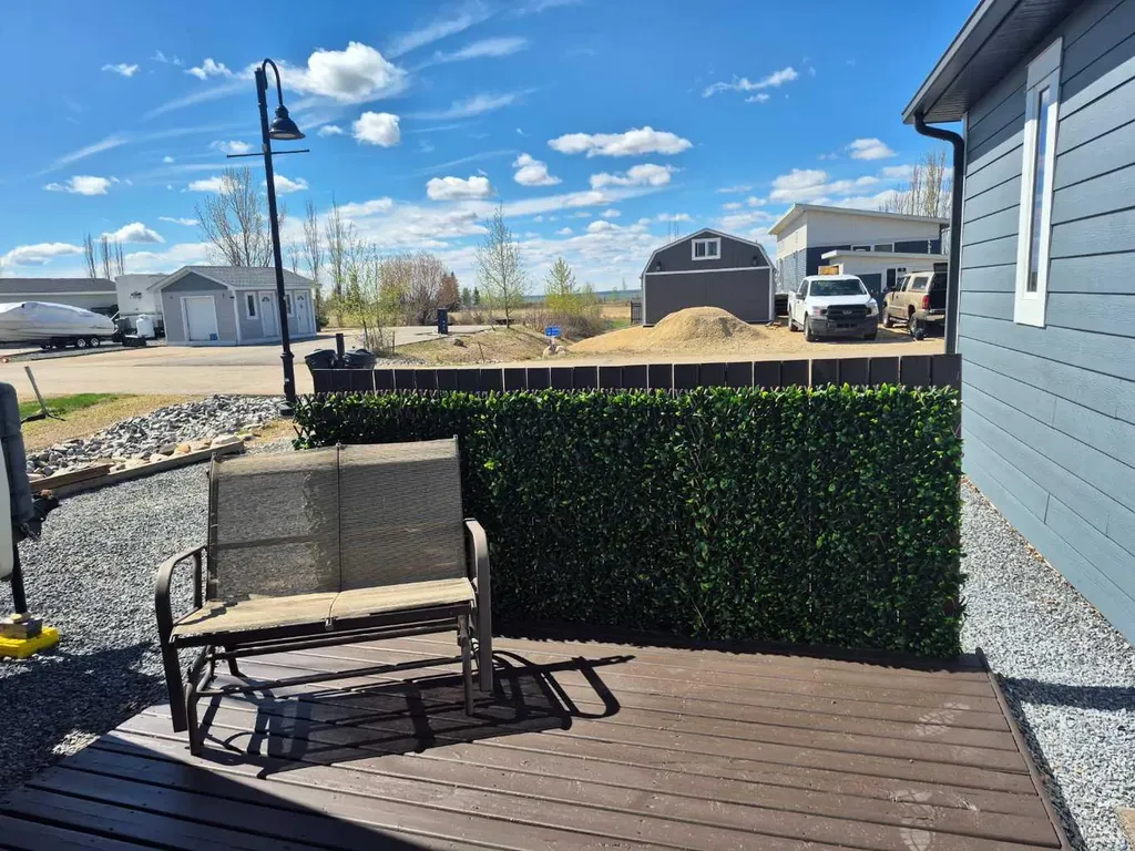10046 Township Road 422 Rural Ponoka County AB T4J 1V9