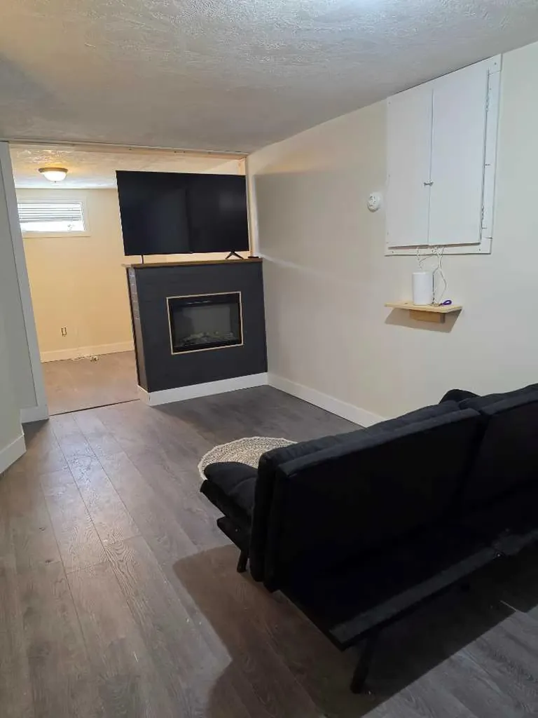 11306 97 Street Grande Prairie AB T8V 3X9