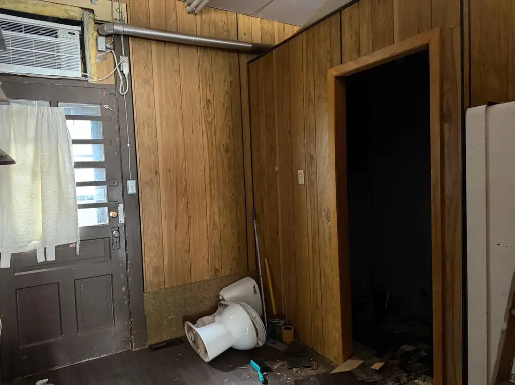 80 3 Avenue Drumheller AB T0J0Y0